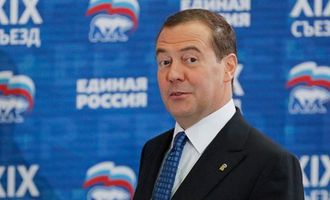 Медведев снова угрожает Западу "Апокалипсисом": на этот раз – ракетами со "специальными" боеголовками