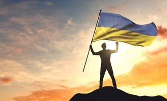 Війна закінчиться за столом переговорів: болгарська провидиця дала прогноз для України
