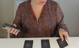 Гороскоп за картами Таро та поради для всіх знаків Зодіаку на 15 листопада: у кого з'явиться унікальна можливість в цей день