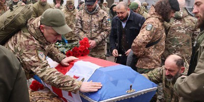 Під Києвом попрощалися з воїнами Грузинського Легіону, що загинули за Україну: фоторепортаж