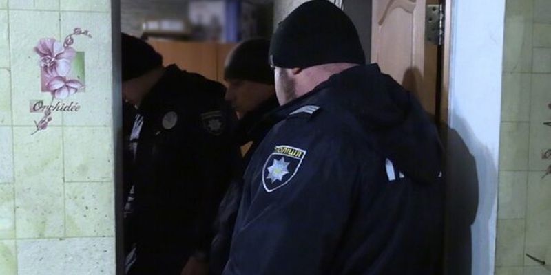Арт-клуб в Одесі влаштував веселощі під час комендантської години: поліція знайшла на місці багато "заборонки"