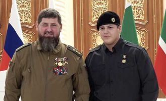 «Герой всех мусульман»: Кадыров выложил новый ролик, где его сын избивает обвиняемого в сожжение Корана