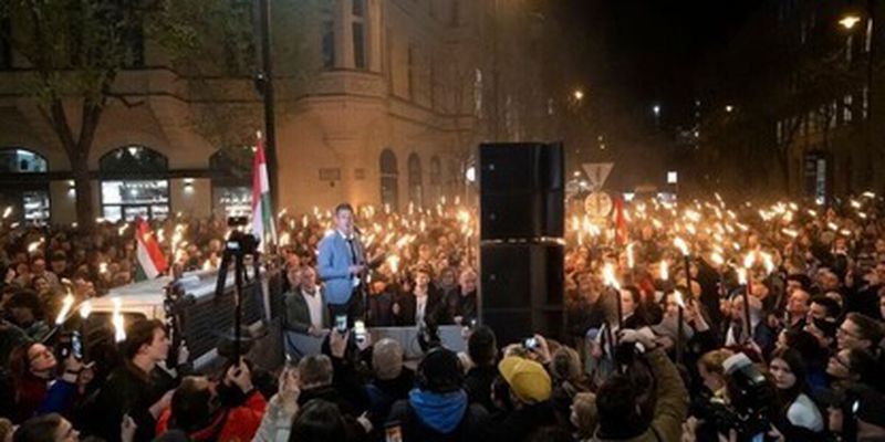 В Будапешті вимагали відставки Орбана і генпрокурора через корупцію