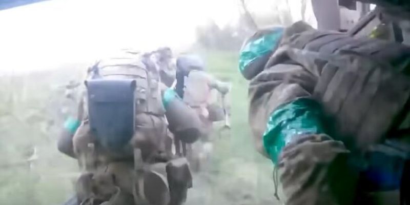 Вже ведуть спроби осадження: окупанти залучають авіацію під Авдіївкою, чи справляються ЗСУ