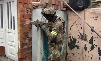 У Росії на Кавказі лунають автоматні черги: відео і всі деталі