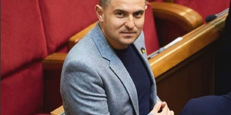 В Крыму заработала сеть зарядных станций, произведенных в Харькове на заводе из орбиты Куницкого - "Схемы"