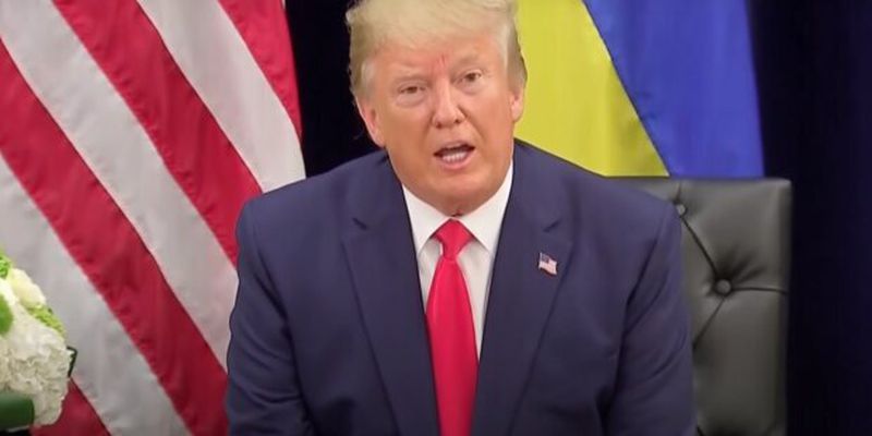 В Белом доме уже упрекнули Трампа в "безумной политике"