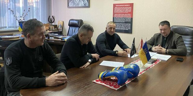 В Черкассах состоялось совещание по борьбе с экологическими последствиями агрессии: акцентировано внимание на работу вебресурса «ЭкоУгроза»
