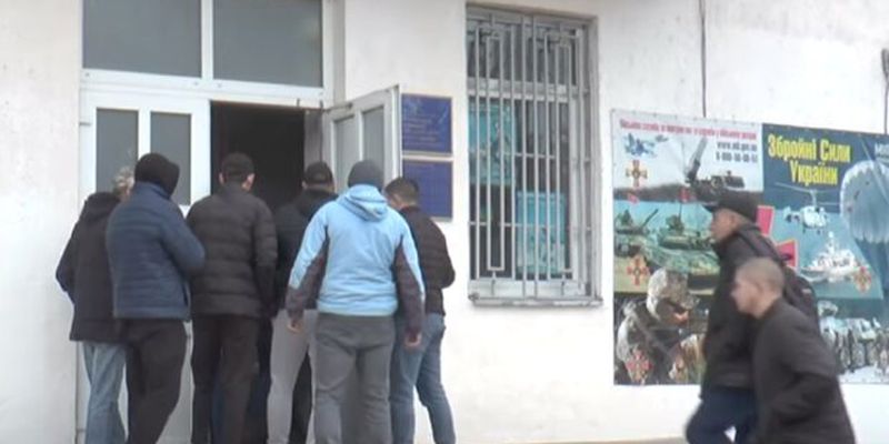 Санкции будут более ощутимыми и жесткими, - журналист рассказал, как накажут уклонистов